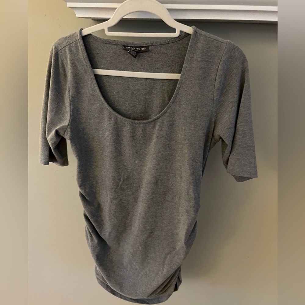 A Pea in the Pod Maternity Top